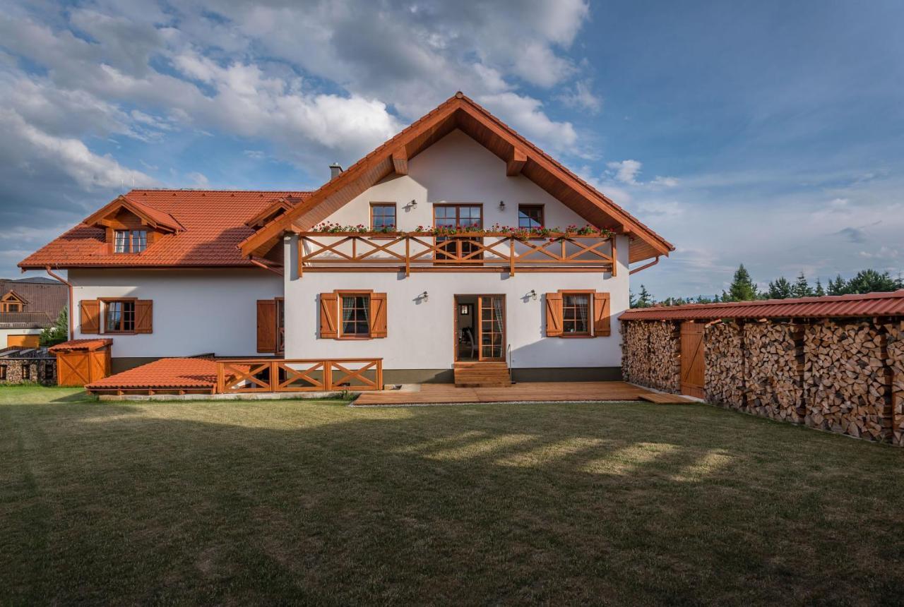 Vila Zvonica Nová Lesná エクステリア 写真
